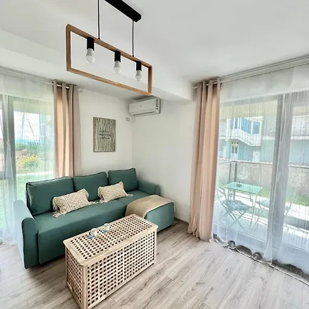 Seatok & コスティネシュティ